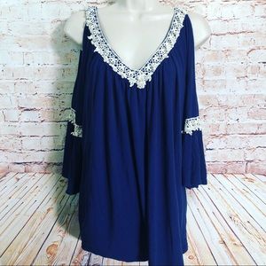 G Collection | Cold Shoulder Top